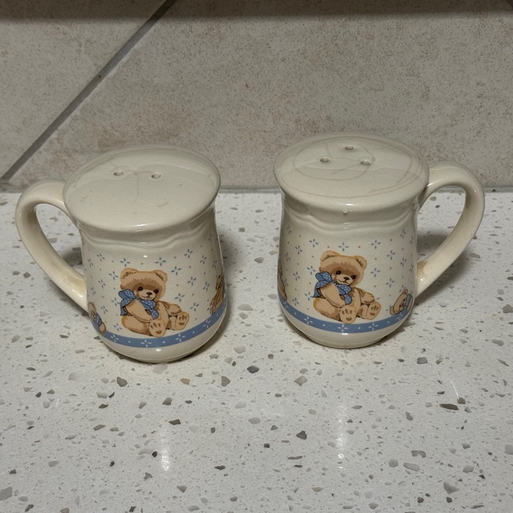 Tienshan Vintage Stoneware "Theodore Bear” Salt and Pepper